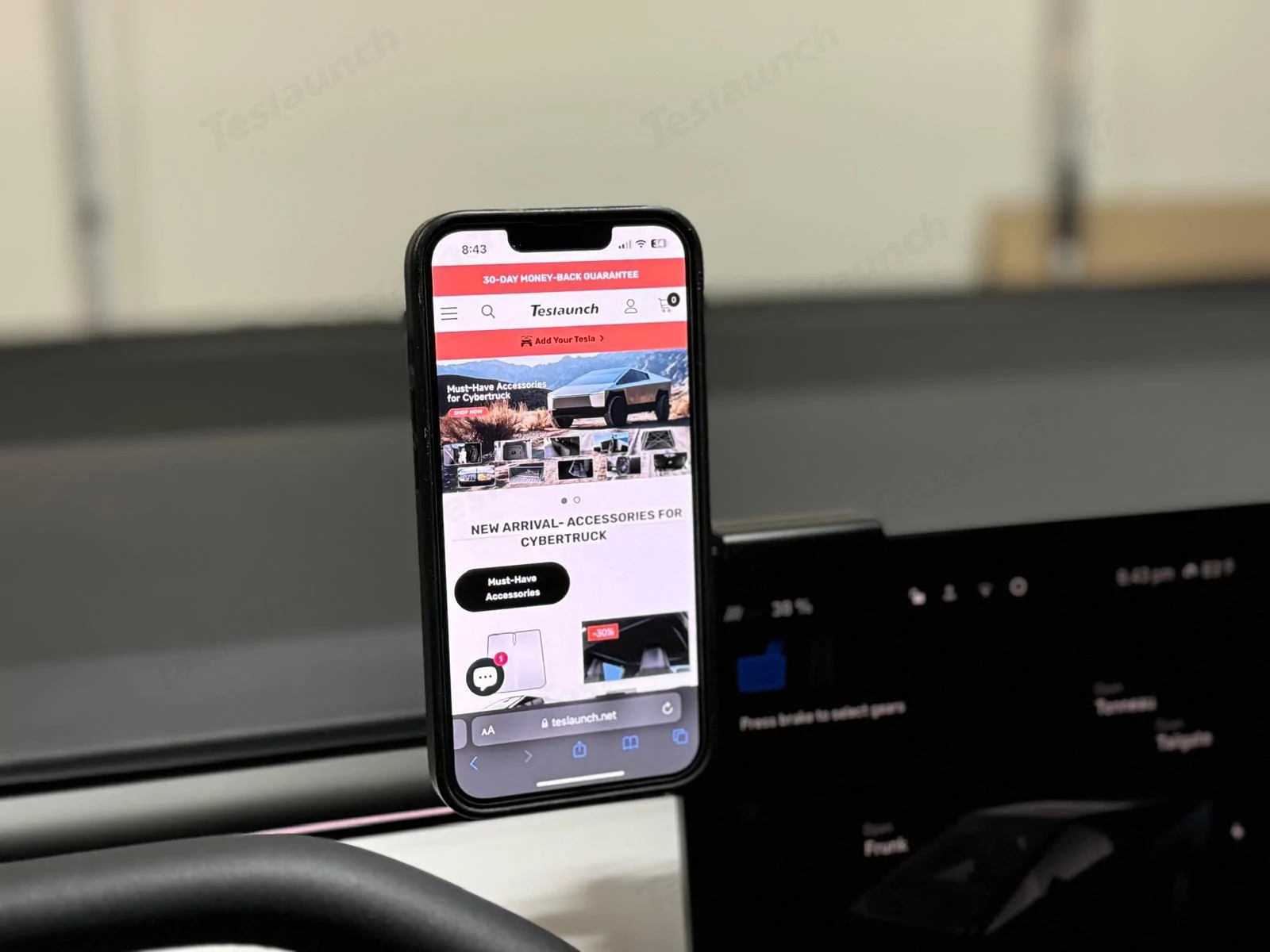 Tesla Cybertruck 🚀 Cybertruck Magnetic Phone Holders Owners' Review:  – What Works Best? 🚀 02