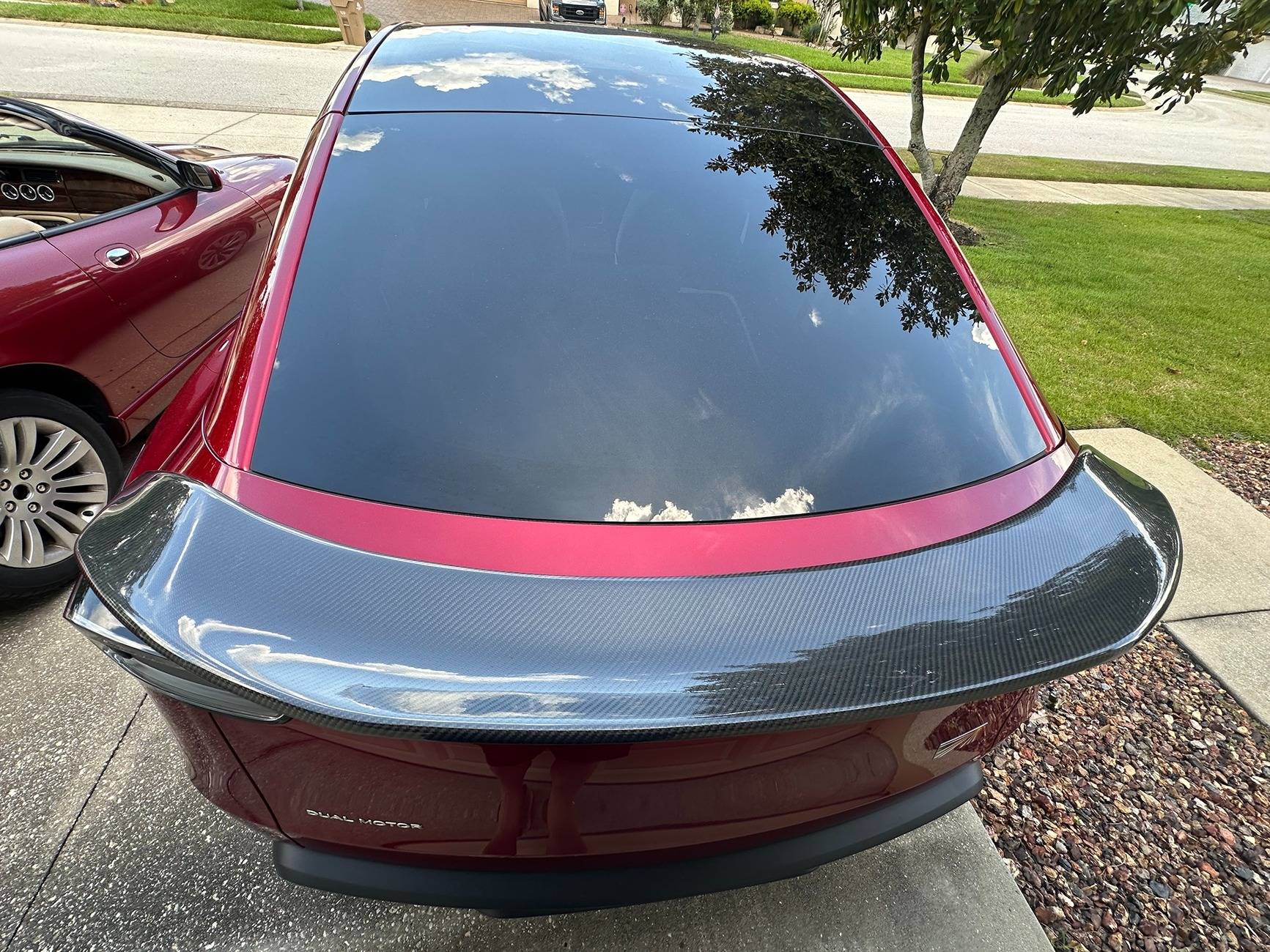 Tesla Cybertruck 🔧 My Cybertruck Carbon-Fiber Interior Upgrades + Giveaway 0707-1