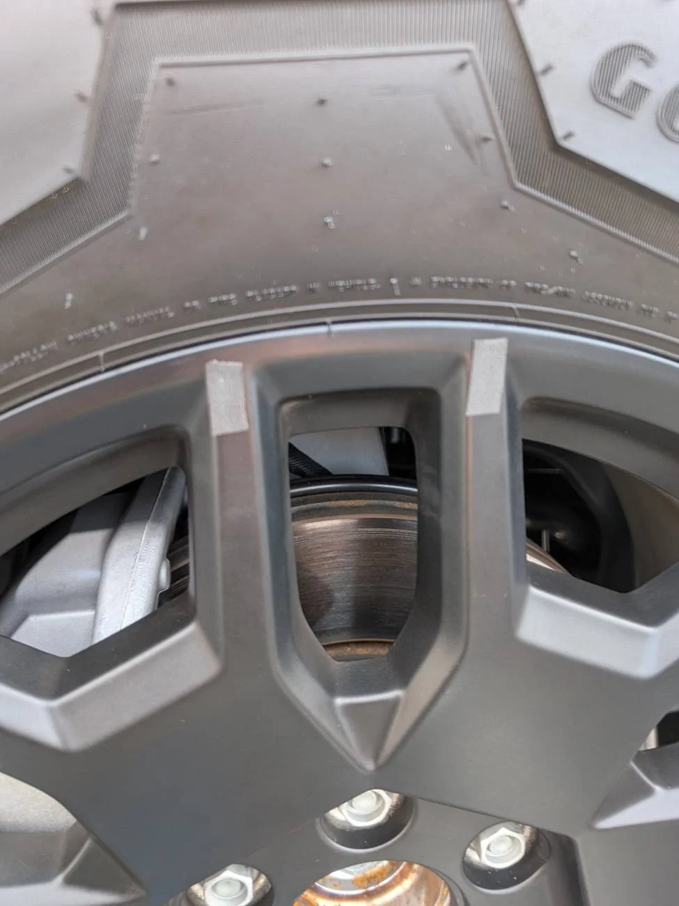 Tesla Roadster 2nd gen Aero Covers Cracking sound 1000000901