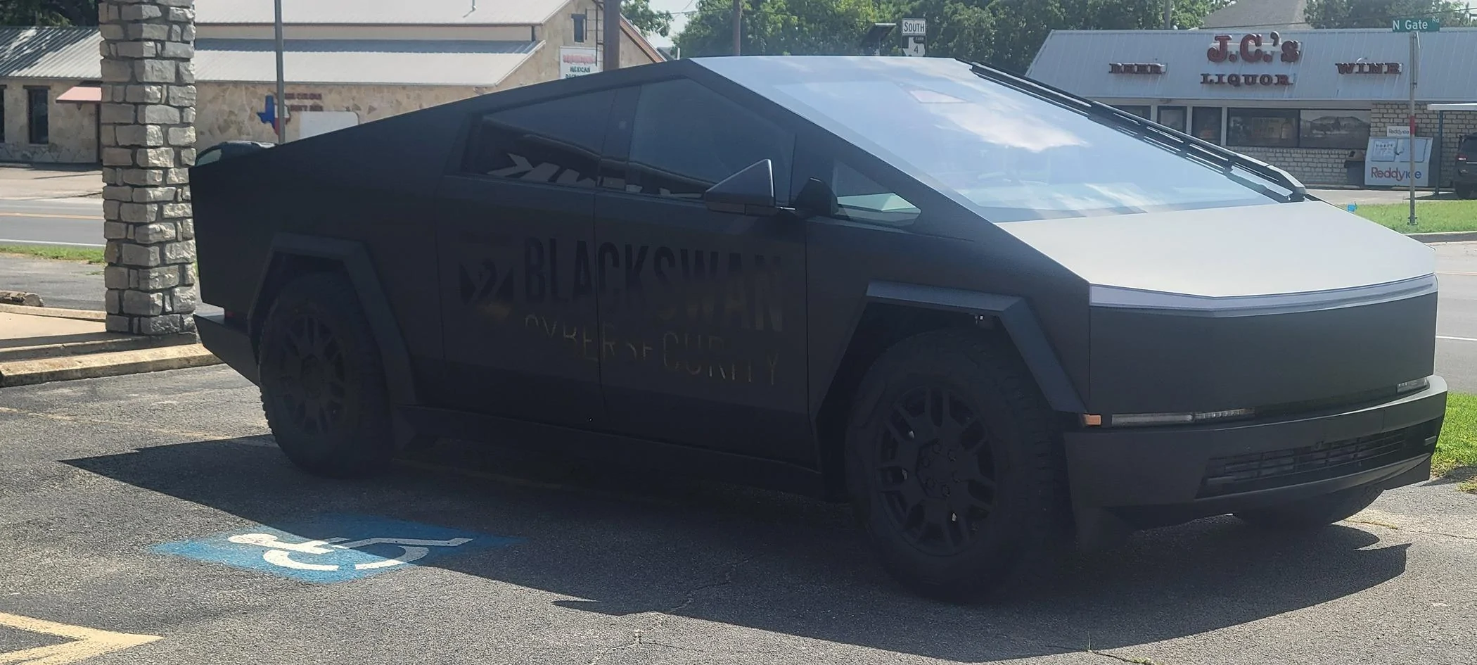 Tesla Cybertruck Daily random Cybertruck photos thread - Post Yours! 📸 🤳 1000005564