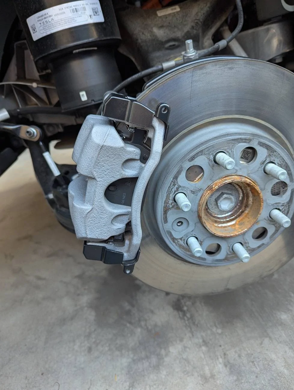Tesla Roadster 2nd gen Brake Caliper Covers? 1000062127
