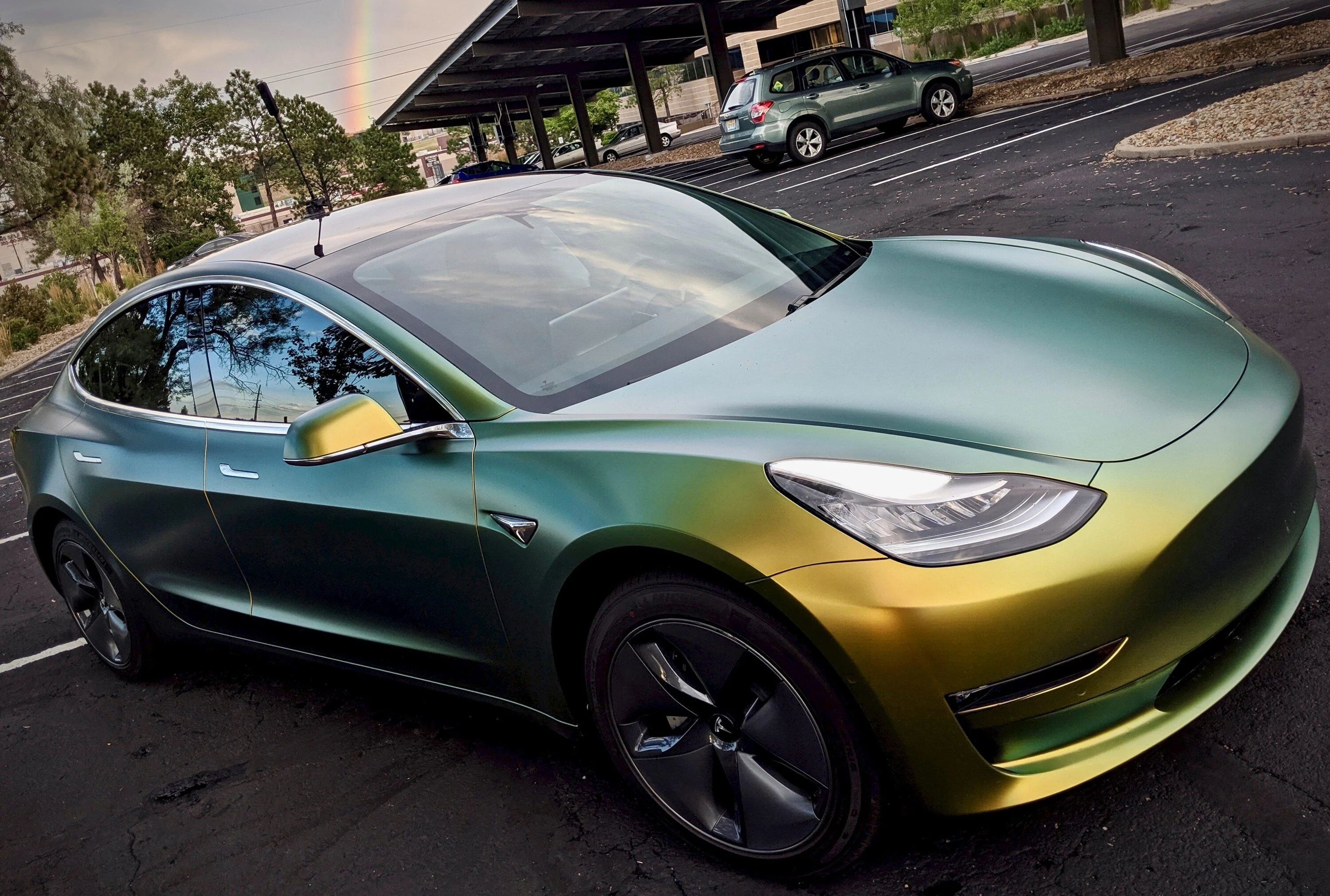 Tesla Roadster 2nd gen Wraps? 1677792532330