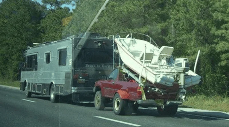 Tesla Roadster 2nd gen Flat towing the Cybertruck, "It's a giant battery for my RV", etc 1691428832816