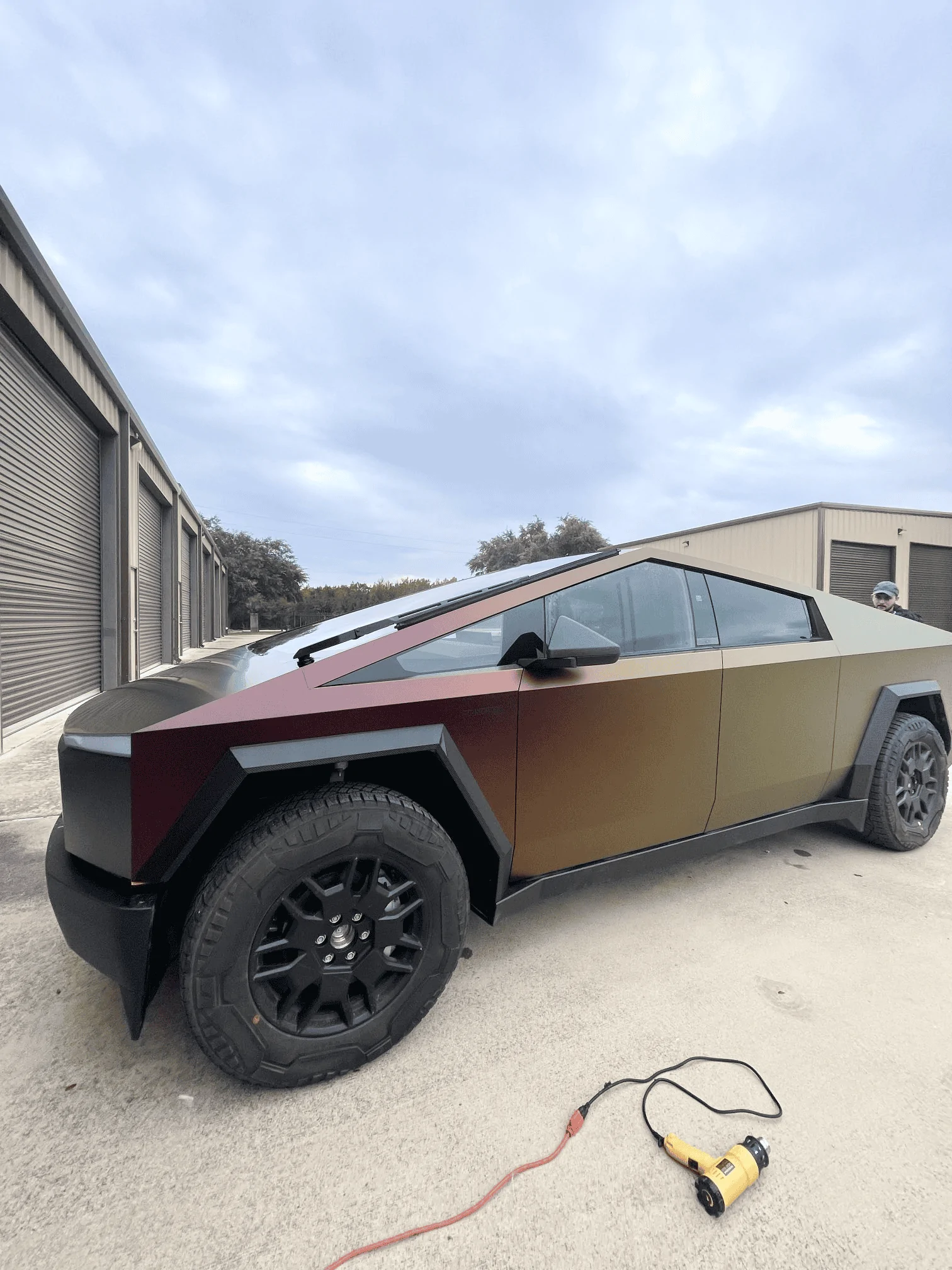 Tesla Roadster 2nd gen Wrap Ideas (Other than matte black) 1704602685145