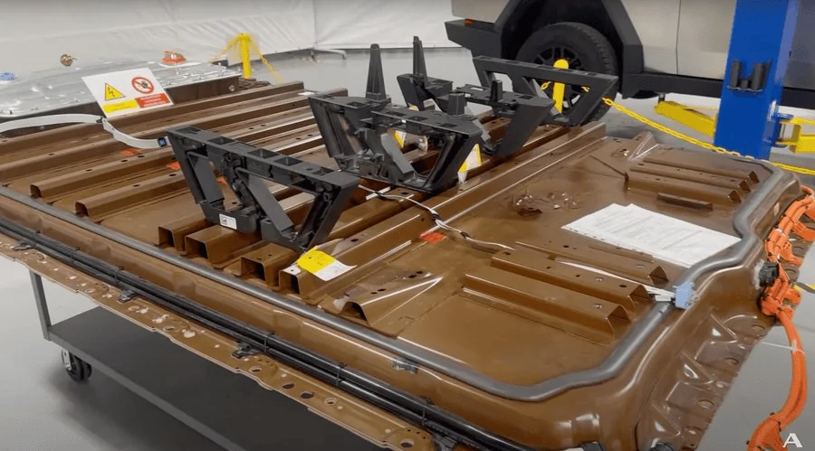 Tesla Roadster 2nd gen Can I drill into the carpet? (1 1/2 inch screws) 1712614340731-gd