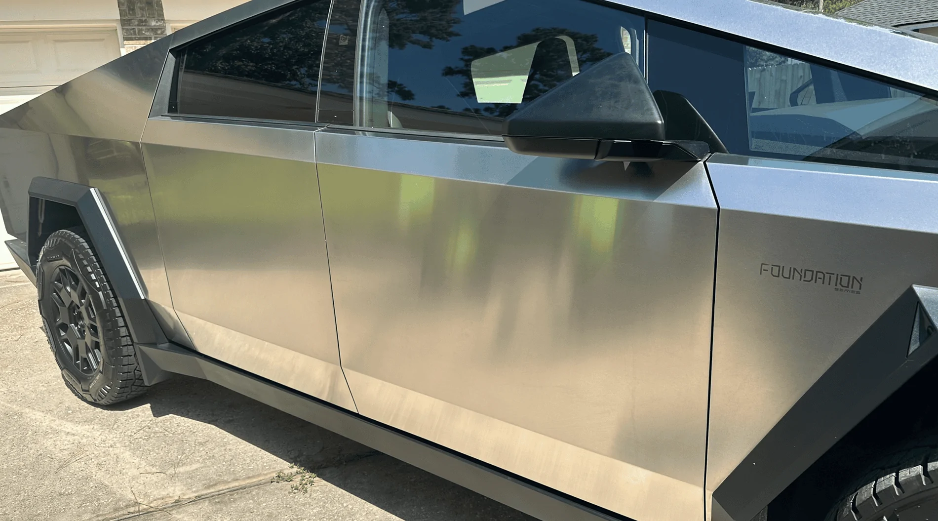 Tesla Roadster 2nd gen Rinse off without water spots? (Easiest Foam?) 1719869109213-o6