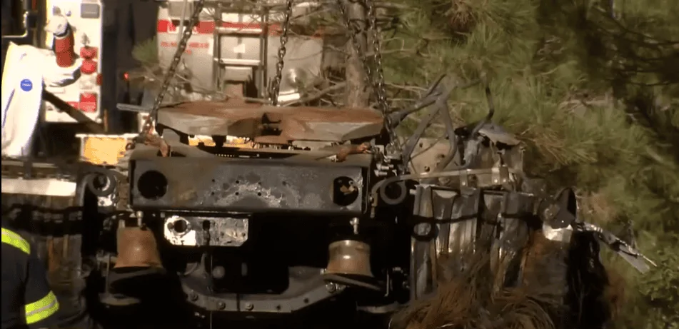 Tesla Cybertruck Tesla Semi crashes off-side I-80, battery fire, toxic fumes, 6+ hour closure section I-80. 1724170338664-0i