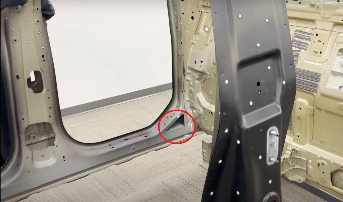 Tesla Roadster 2nd gen Cybertruck subwoofer teardown reveals why stereo system's bass is so good 1732220332336-6v