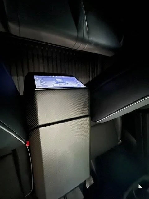 Tesla Cybertruck Transform Your Cybertruck with Real Carbon Fiber Armrest & Rear Screen Frame Covers! 🚗💥 1734754051071-7k