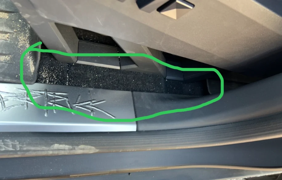 Tesla Cybertruck Yeslak Cybertruck Extended Front Door Floor Mats | Dual-Side Protection Against Dirt & Sand – Now Only $175.9! 1754625144594-80