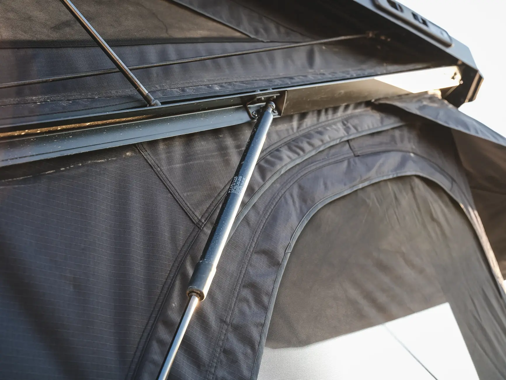 Tesla Cybertruck Introducing Urander CyberCamp Pano - 360° Panoramic Cybertruck Roof Top Tent RTT 1756978550403-2h