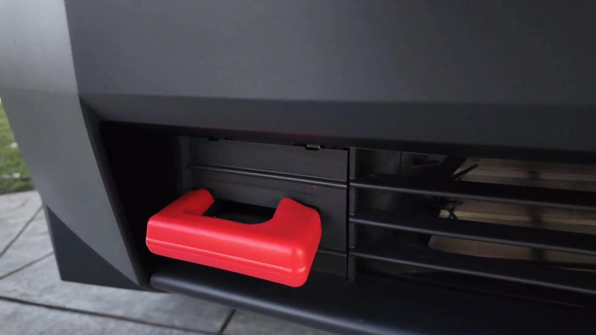 Tesla Cybertruck Limited Time Promotion for Cybertruck Accessories by EVBASE, Waiting for U 2月13日(7)