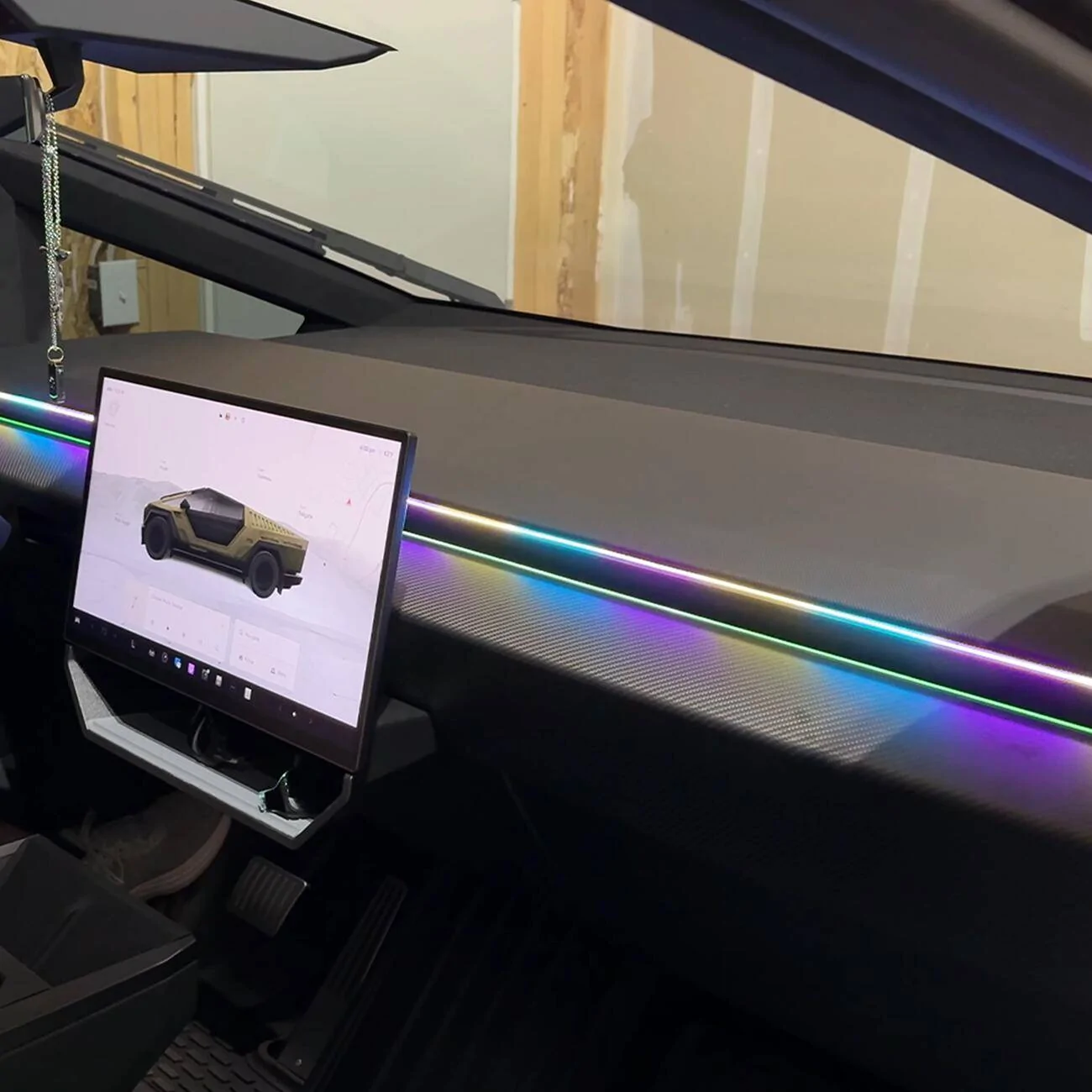 Tesla Cybertruck Father's Day is coming soon, choose a gift for your father or yourself!  2