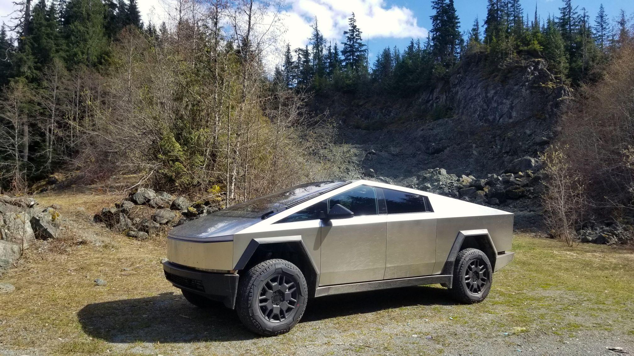 Tesla Cybertruck Daily random Cybertruck photos thread - Post Yours! 📸 🤳 20240418_151905sm