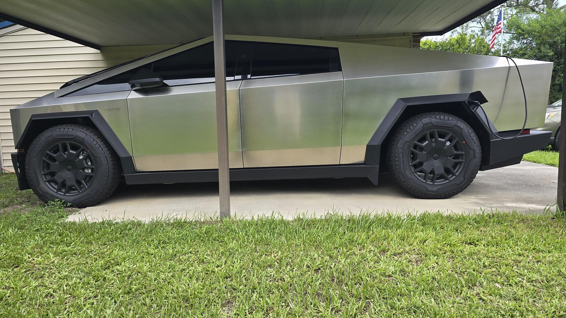 Tesla Cybertruck TESLAUNCH Cybertruck Accessories NOW AVAILABLE! Special Offers and Product Testing Opportunity! 20240725_160826