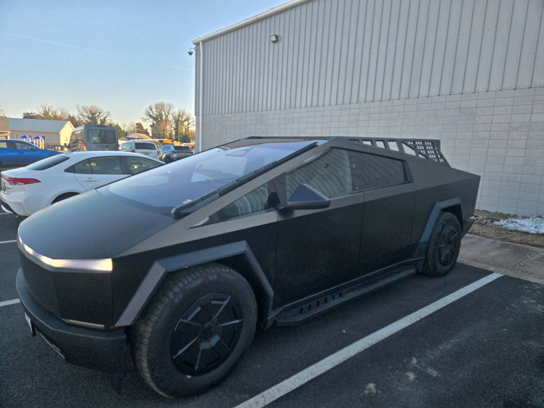 Tesla Roadster 2nd gen Mars Expedition Roof-Rack Installed! 20250224_163943