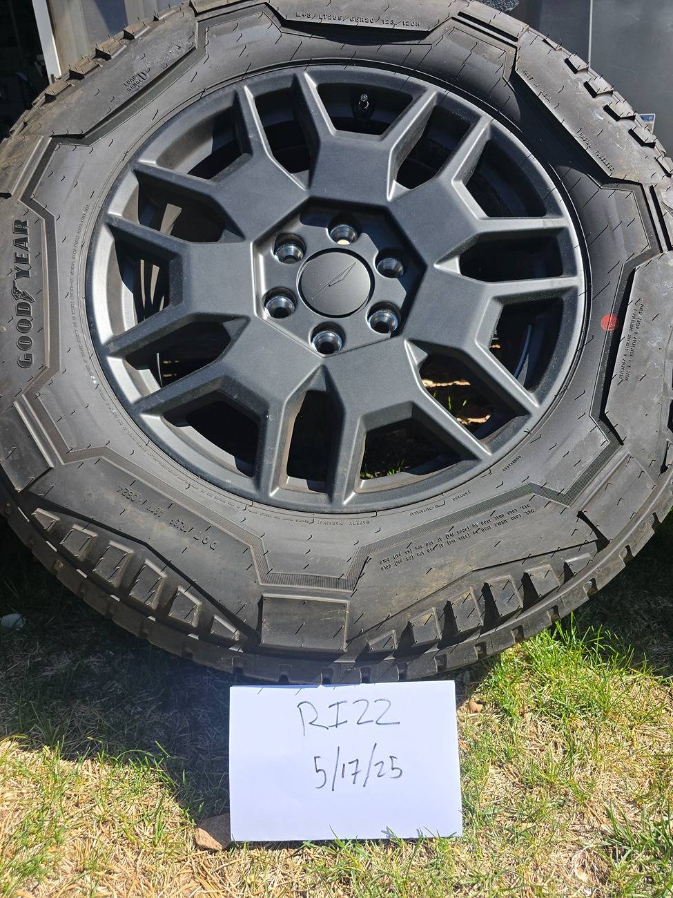 Tesla Cybertruck WTS Cyberwheels and Tires $1400 20250517_154346