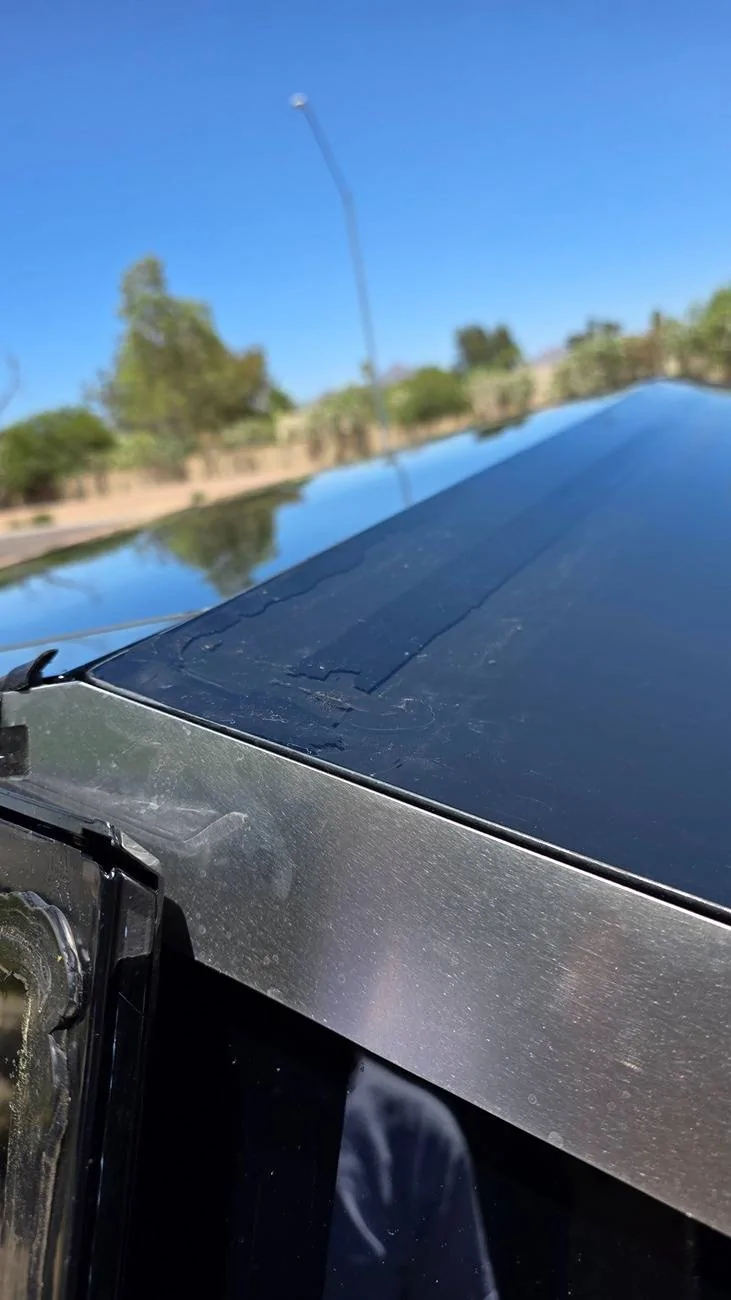 Tesla Roadster 2nd gen Just got my lightbar connected but not getting it to work: help please 20250615_135903