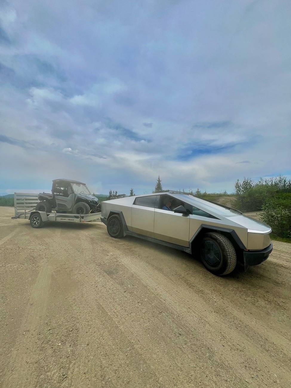 Tesla Cybertruck Another 300+ mile Alaskan adventure 509399422_9881750431945240_6039970994647750002_n