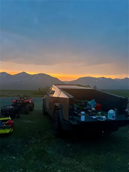 Tesla Cybertruck Another 300+ mile Alaskan adventure 514282643_10034608539992761_2968028153397579393_n