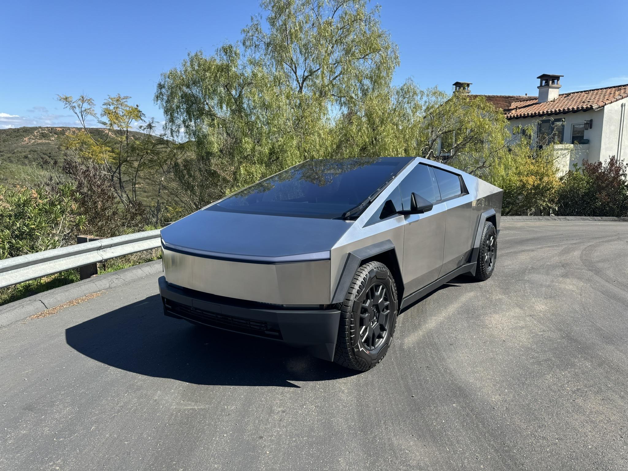 Tesla Roadster 2nd gen Spectra PhotoSync IRD Tint (30% sides, 70% windshield) installed 8560D681-A9E6-403C-98AE-E4F2E3DCC8C1_1_102_o
