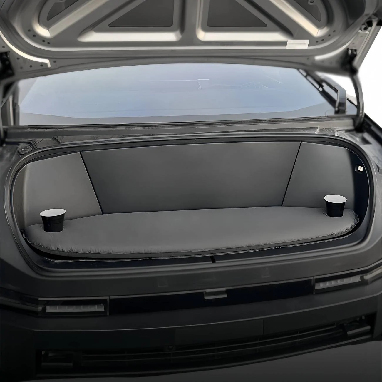 Tesla Cybertruck Portable Air Mattress Solutions for Perfect Rest in Your Cybertruck - CyberGear _cgi-bin_mmwebwx-bin_webwxgetmsgimg__&MsgID=5121643724291514285&skey=@crypt_bc83520e_0af6805a