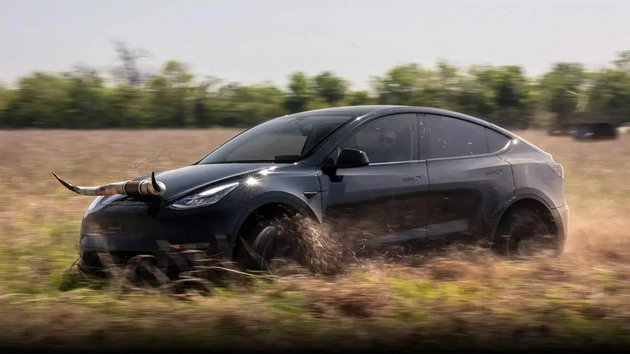 Tesla Roadster 2nd gen Rivian Rollover AFFA9C2D-B32E-4744-B8F6-747B218E07E8