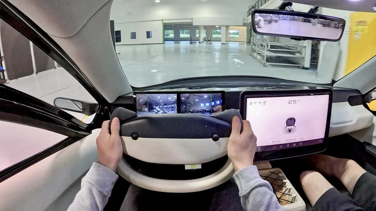 Aptera Displays.webp