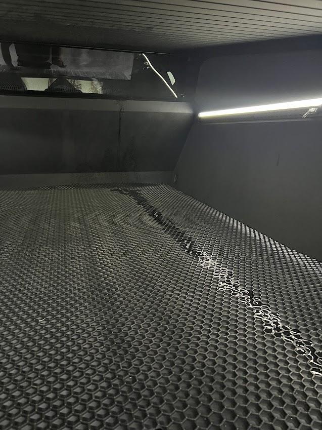Tesla Roadster 2nd gen Leaking Tonneau cover caused by misaligned gasket - fix? bed