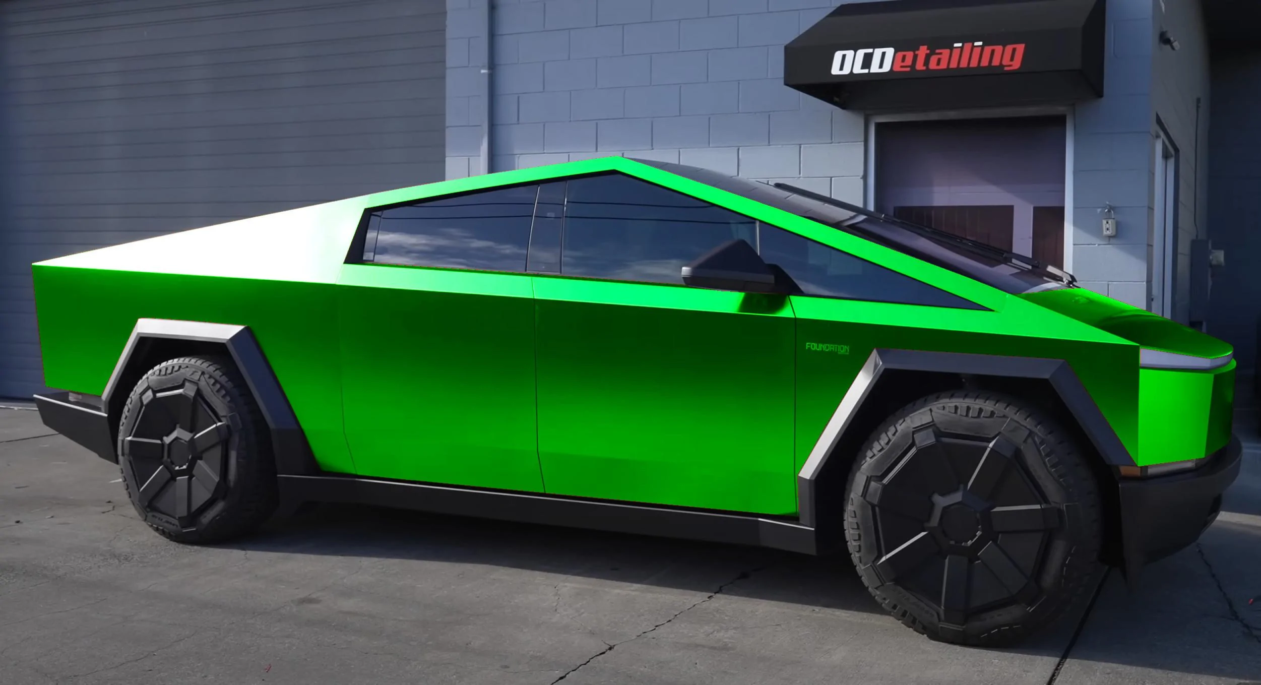 Tesla Roadster 2nd gen Wrap Ideas (Other than matte black) BGreenMatt