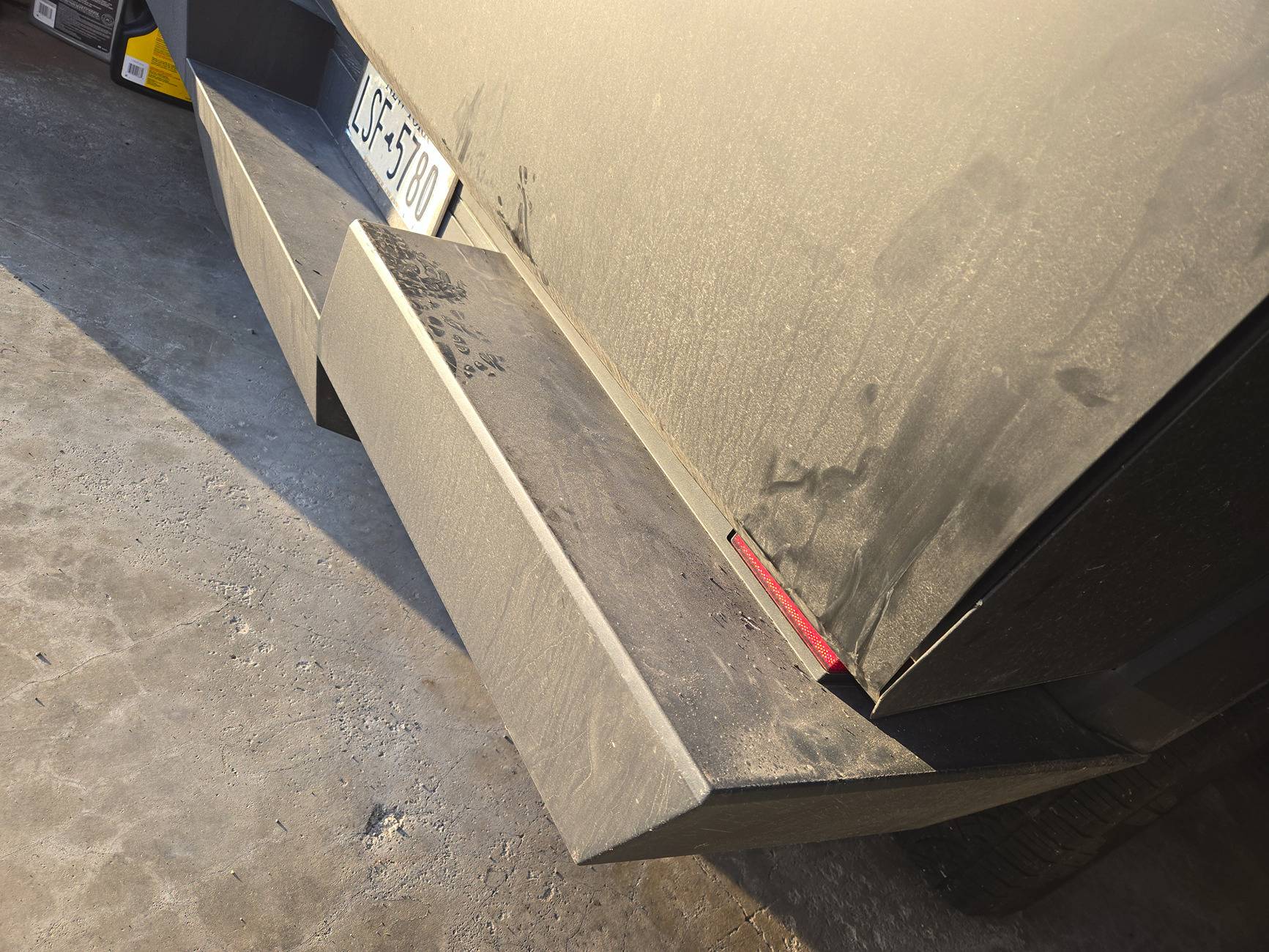 Tesla Roadster 2nd gen Warped tailgate issue after hauling load CTBent2