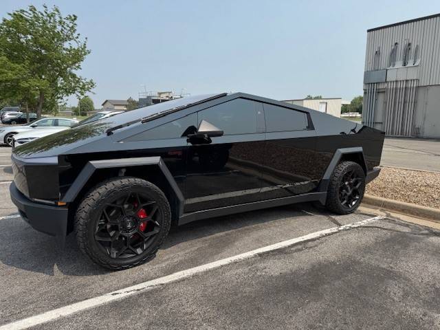 Tesla Cybertruck CyberBeast For Sale - Gloss Black PPF, 24 custom rims on 35's, Red Calipers 8k miles Cyber 1