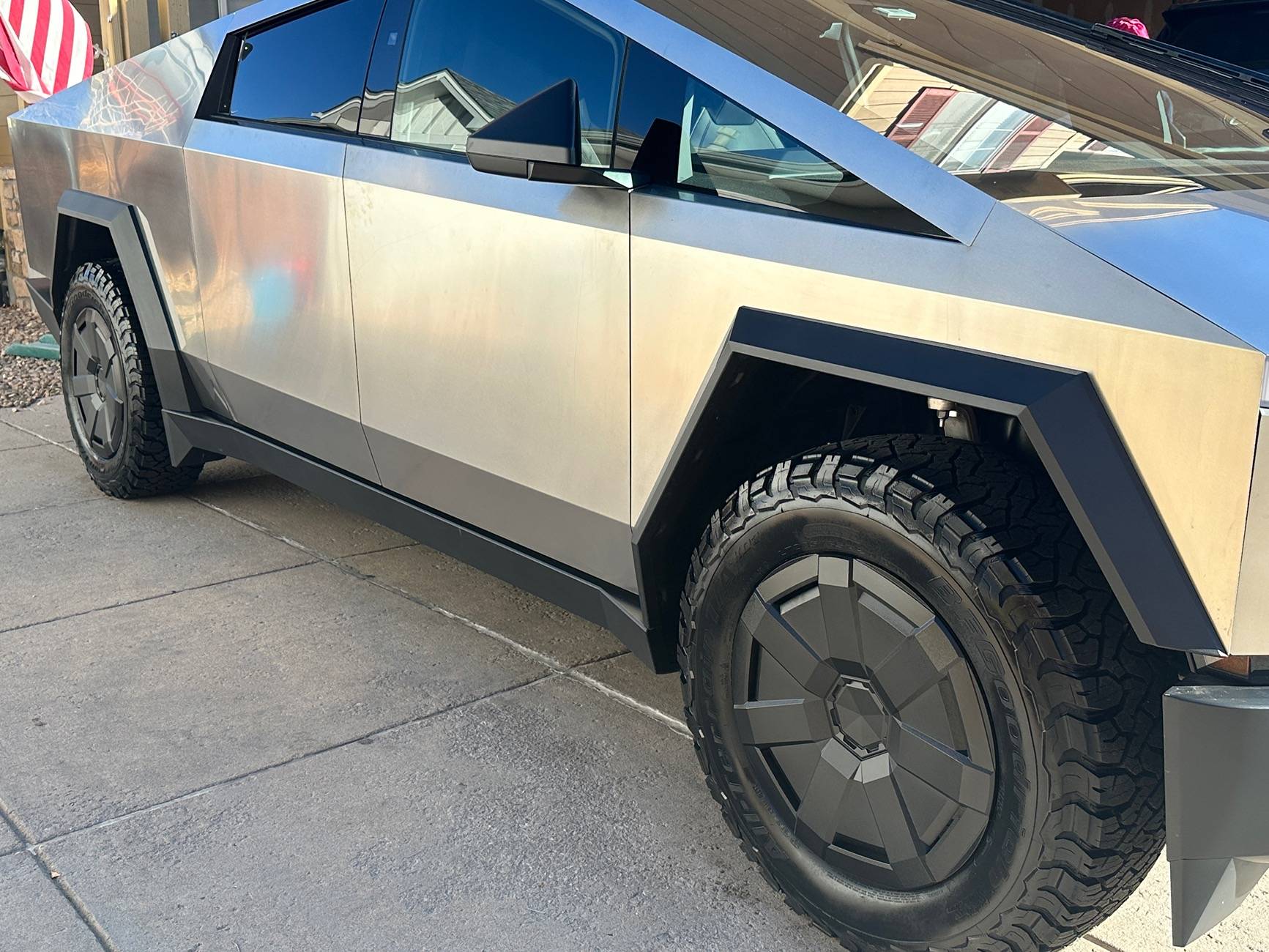 cybertruck-ko3s.JPG