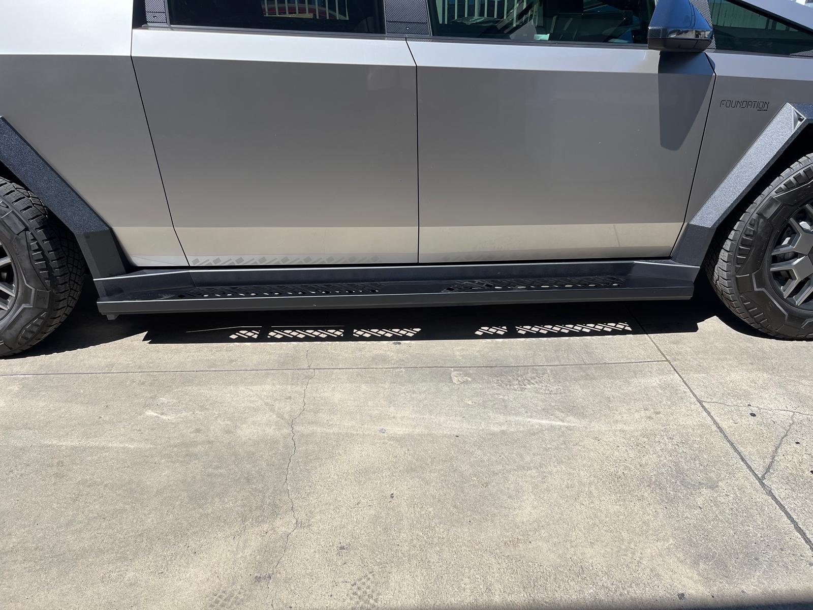 Tesla Cybertruck 🚀 New Release: Cybertruck Running Boards From Stickercity for a Majestic Stance 🦁 – Get Yours Now! 🌟 Cybertruck tesla running boards step stands stickercity los angeles black new release (2)