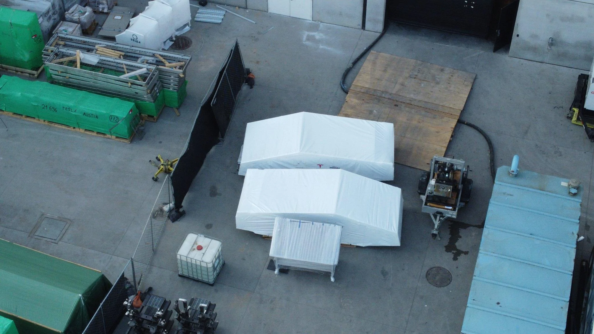 Tesla Cybertruck 2 Cybertruck Exoskeleton Bodies Arrive at Giga Texas! * UPDATE * Elon Confirmed DABF8C2B-21AD-4831-8A64-060EFBD65FB8