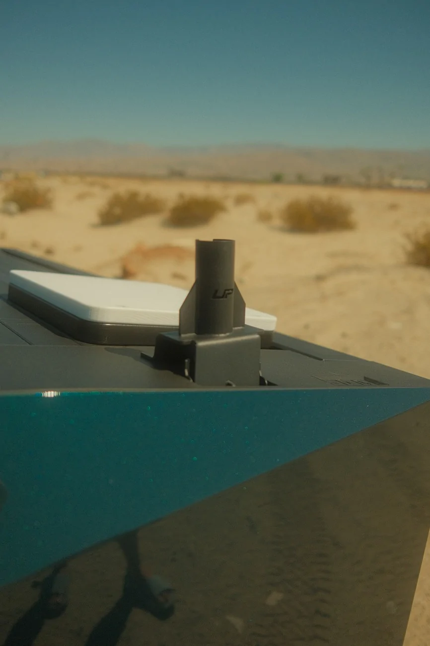 Tesla Roadster 2nd gen Cybertruck x Starlink | UP Starlink Mount DSCF8115