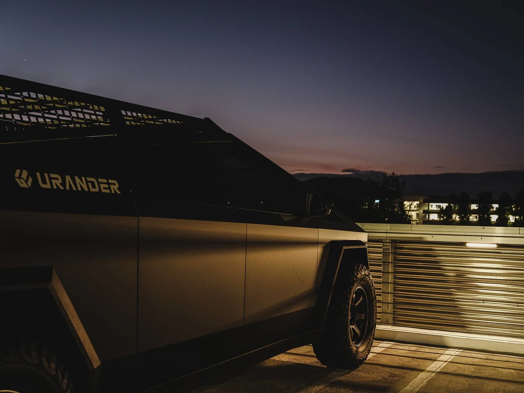 Tesla Cybertruck Fuel Rush 18" wheels with 35’s (Toyo Open Country AT3 tires) installed DSCF9786-2