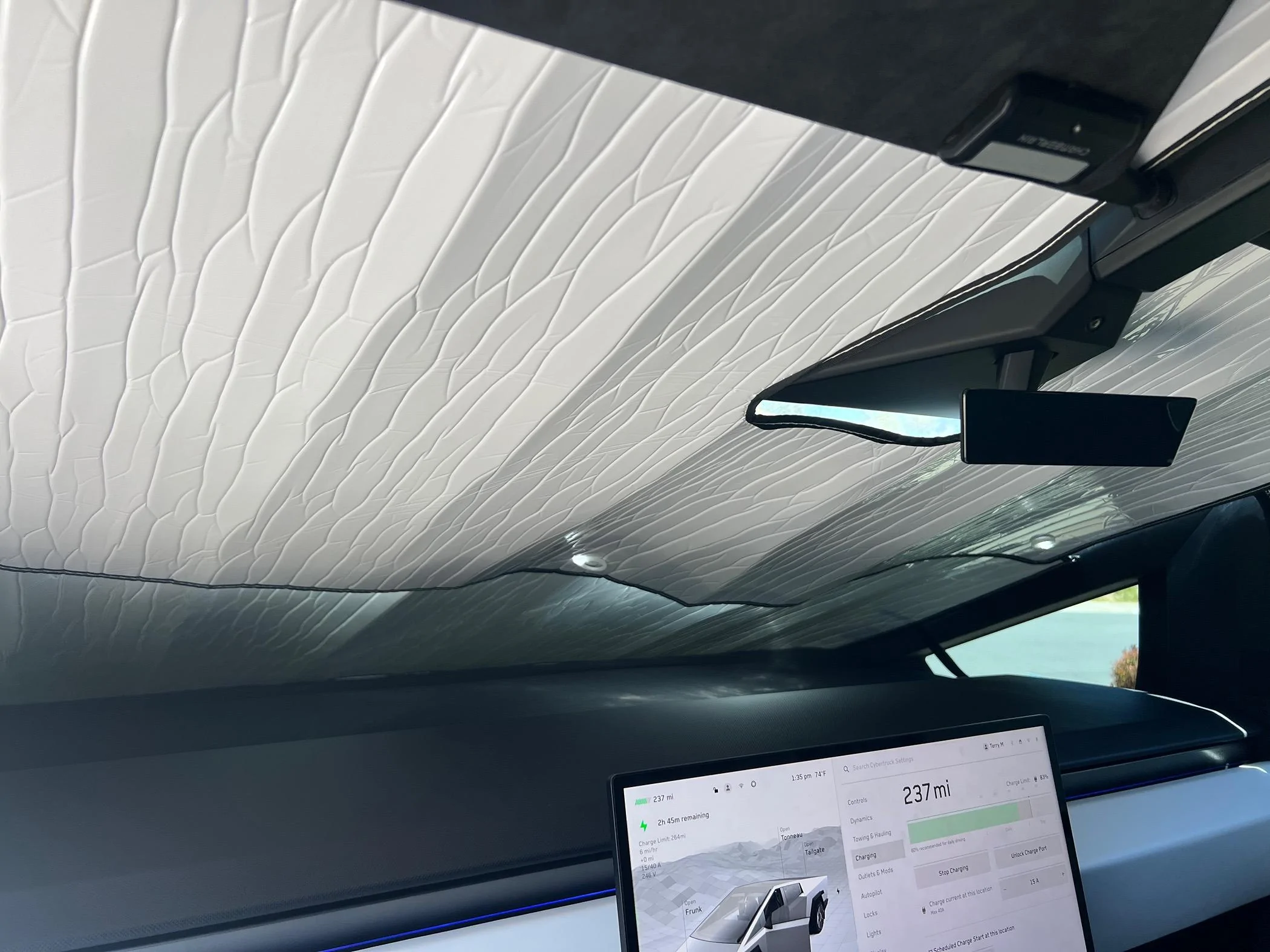 Tesla Roadster 2nd gen Windshield Sun Shade for Cybertruck? E189B1FA-CC48-4268-BC39-CD5E99D91099