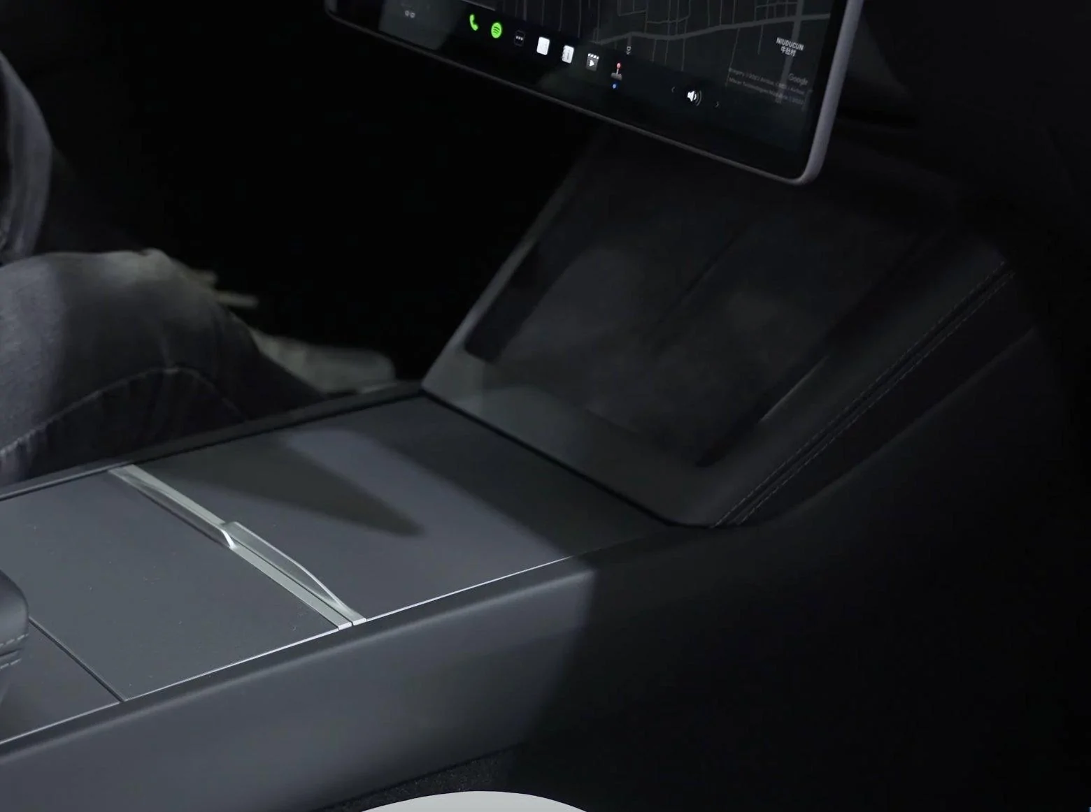 Tesla Roadster 2nd gen Model 3 Refresh Revealed! F45ijUHX0AAP4pX