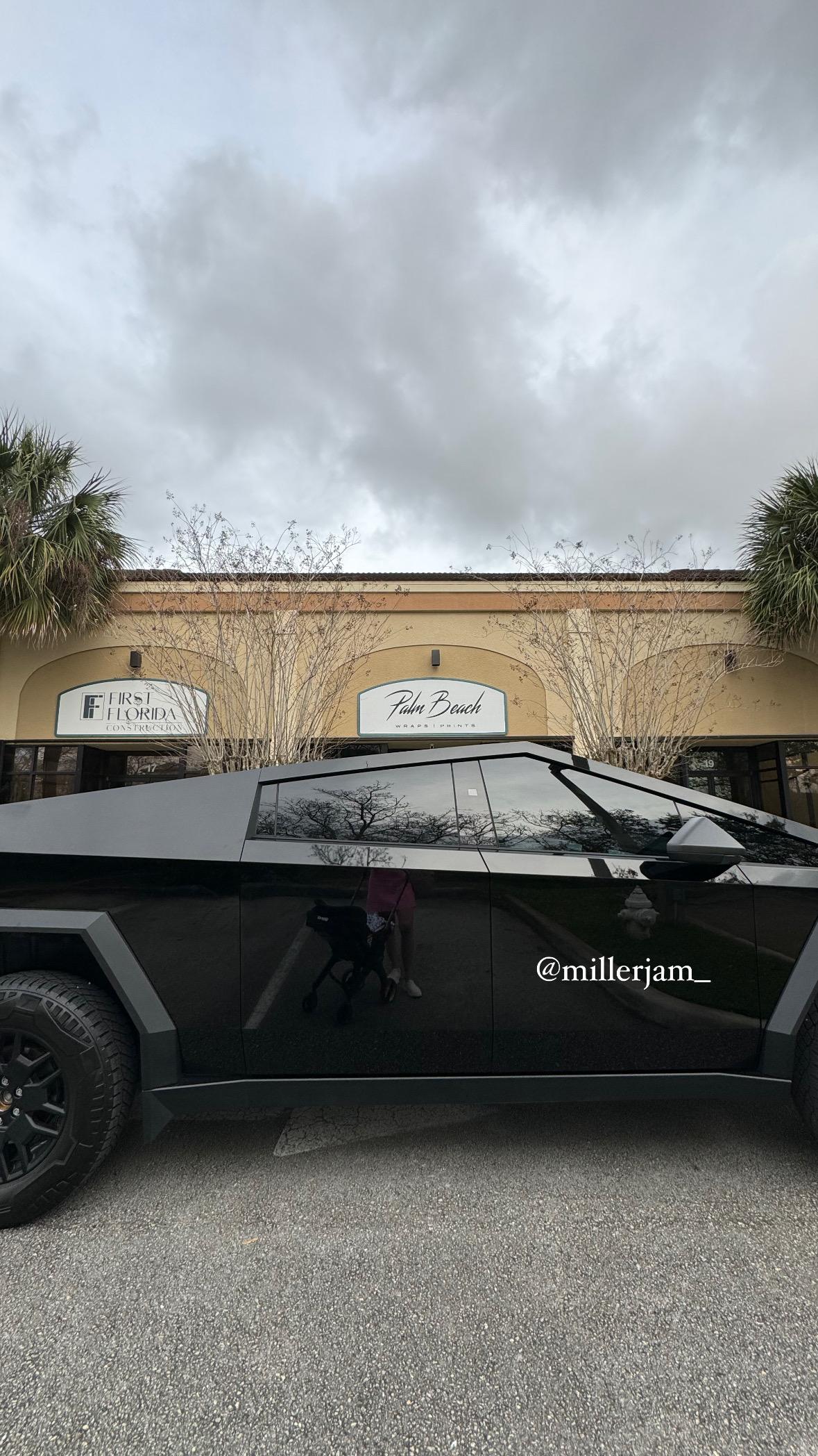 Tesla Roadster 2nd gen Metallic Gloss Night Sky PPF on Cybertruck (Gloss Black) F47A6EDD-1CBF-4733-9355-E60AE1812529