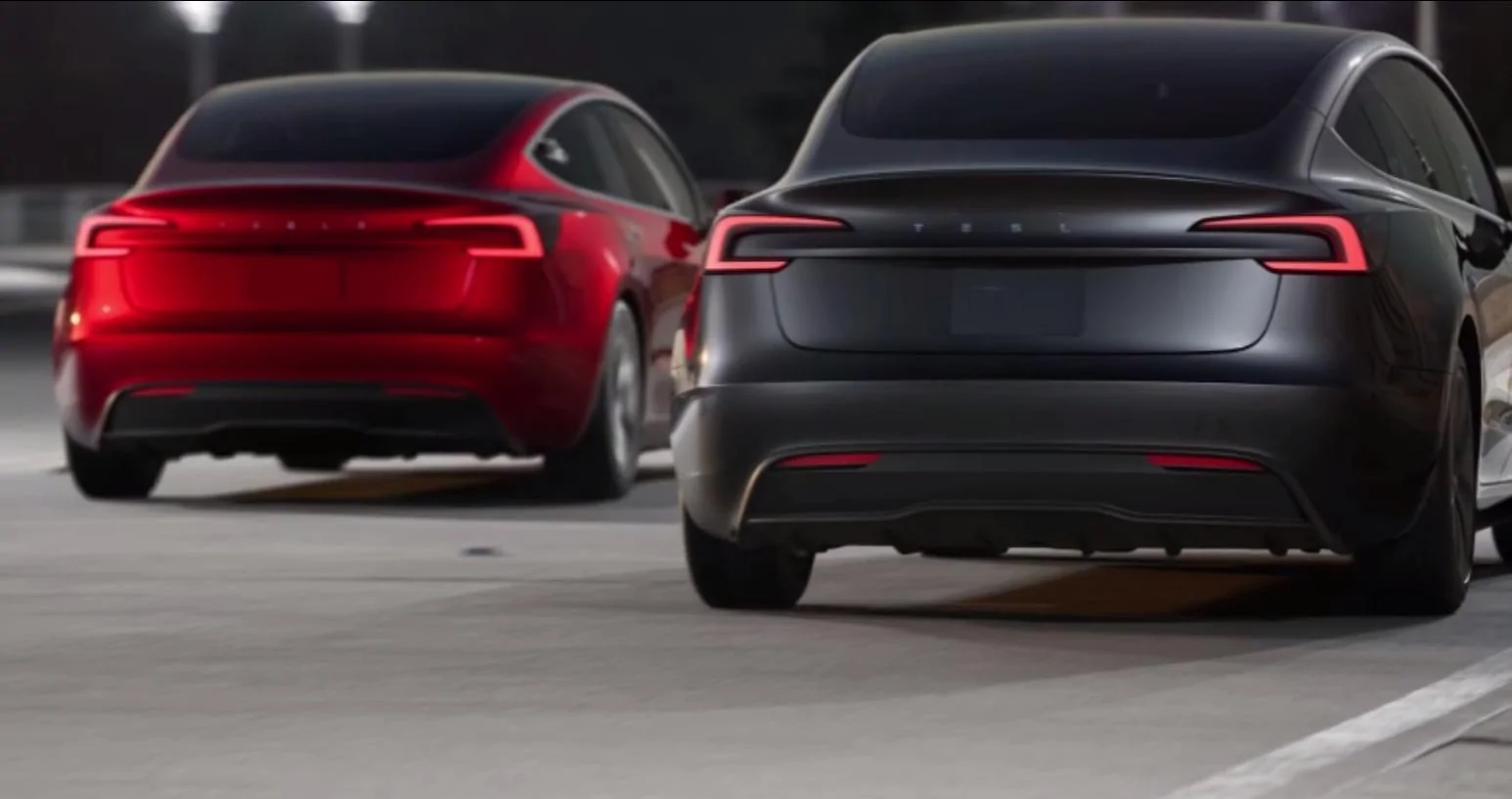 Tesla Roadster 2nd gen Model 3 Refresh Revealed! F48MpD1WIAAruiG
