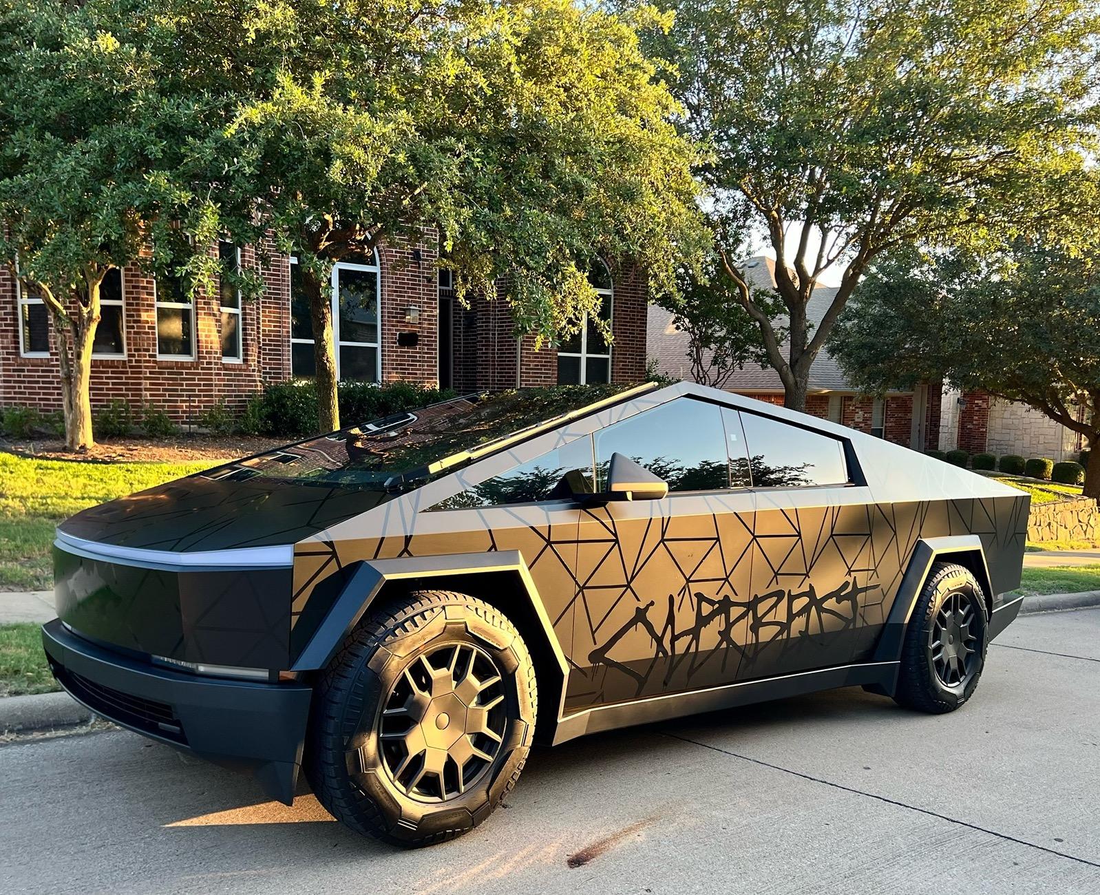 Tesla Roadster 2nd gen ppf or vinyl FullSizeRender