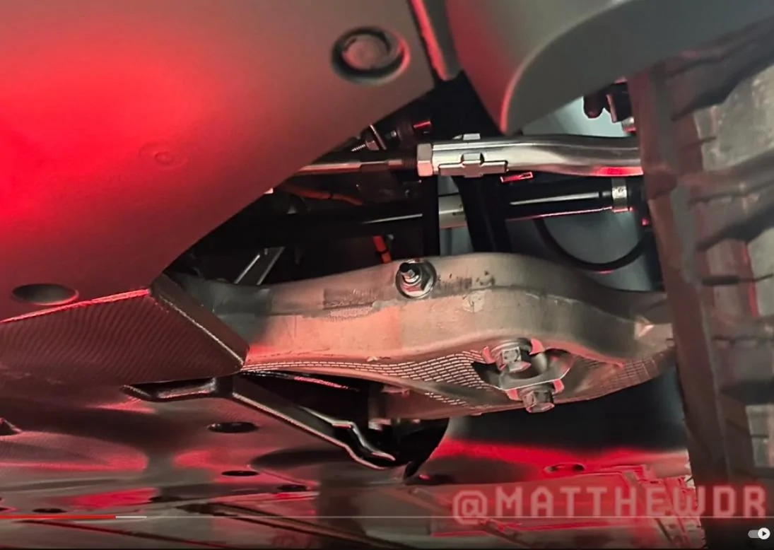 Tesla Roadster 2nd gen Ground clearance, Approach Angle, Departure Angle - longer control arms GV3dED2