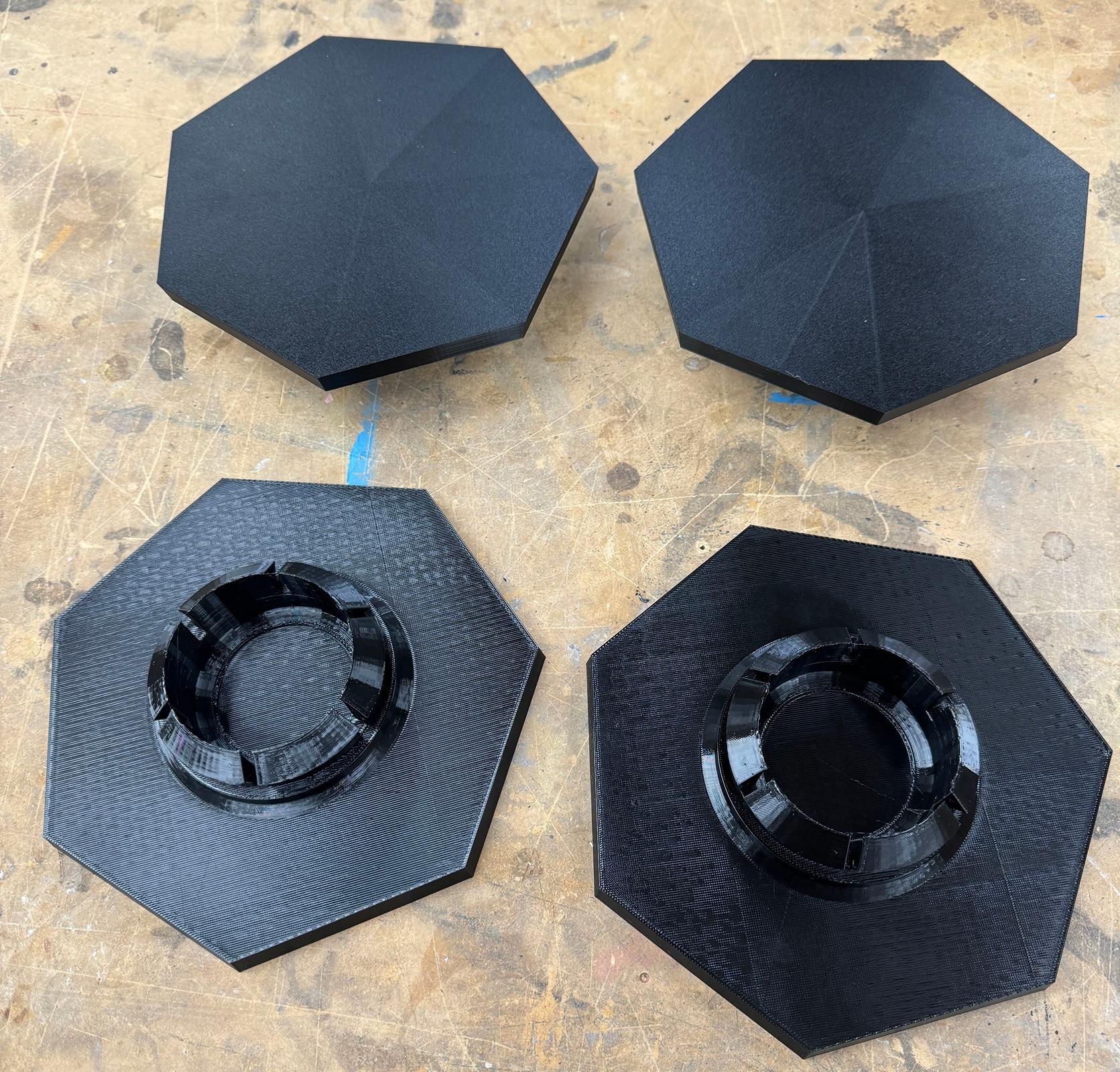 Tesla Roadster 2nd gen Printed Hub / Lug Nut Covers hubset.JPG