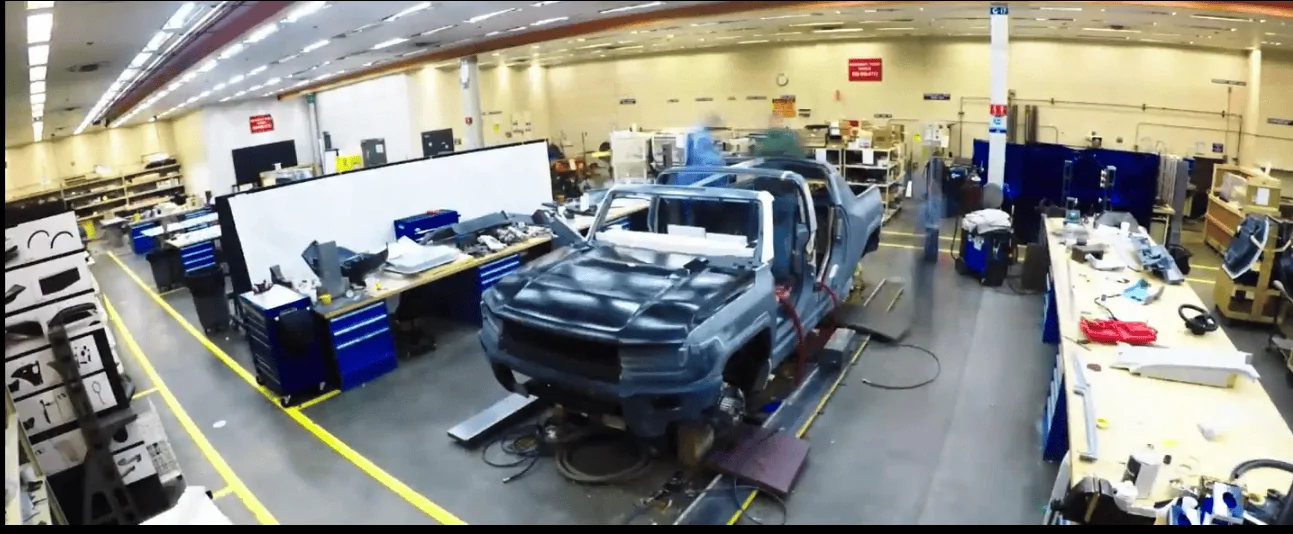 Tesla Roadster 2nd gen Cybertruck vs Hummer EV hummer_2