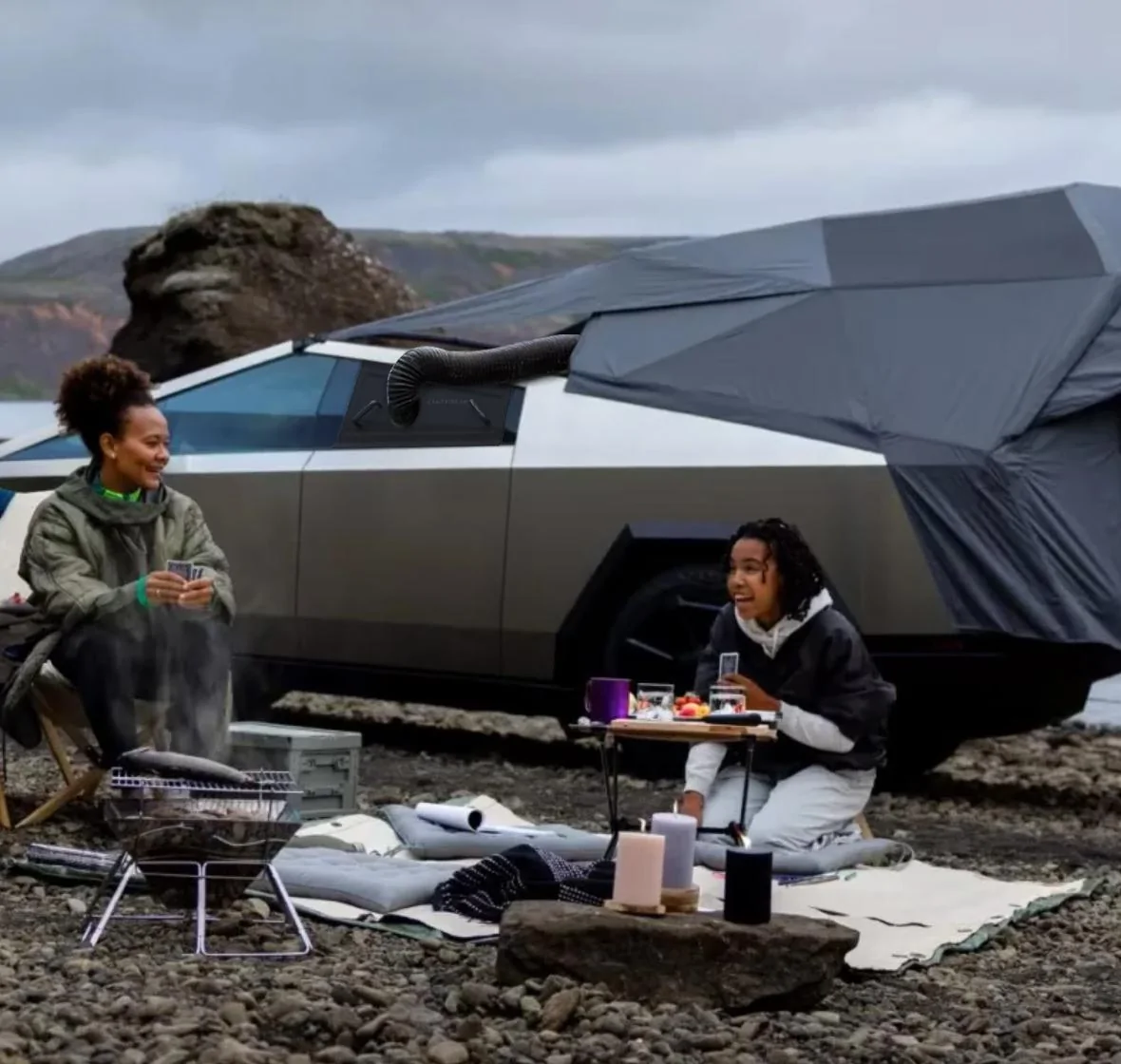 Tesla Roadster 2nd gen Cybertruck CyberTent (former Basecamp Tent) - New Official Video imag