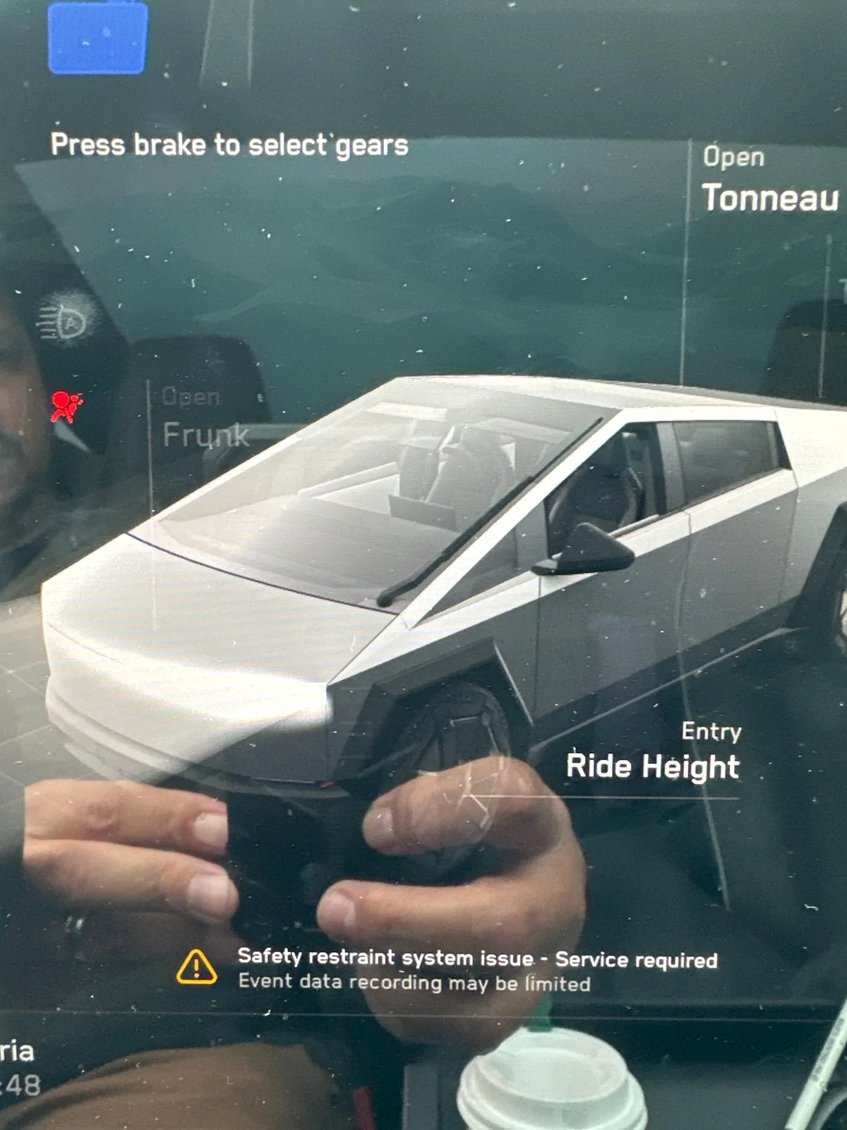 Tesla Roadster 2nd gen Safety Restraint System Issue - Service required imag