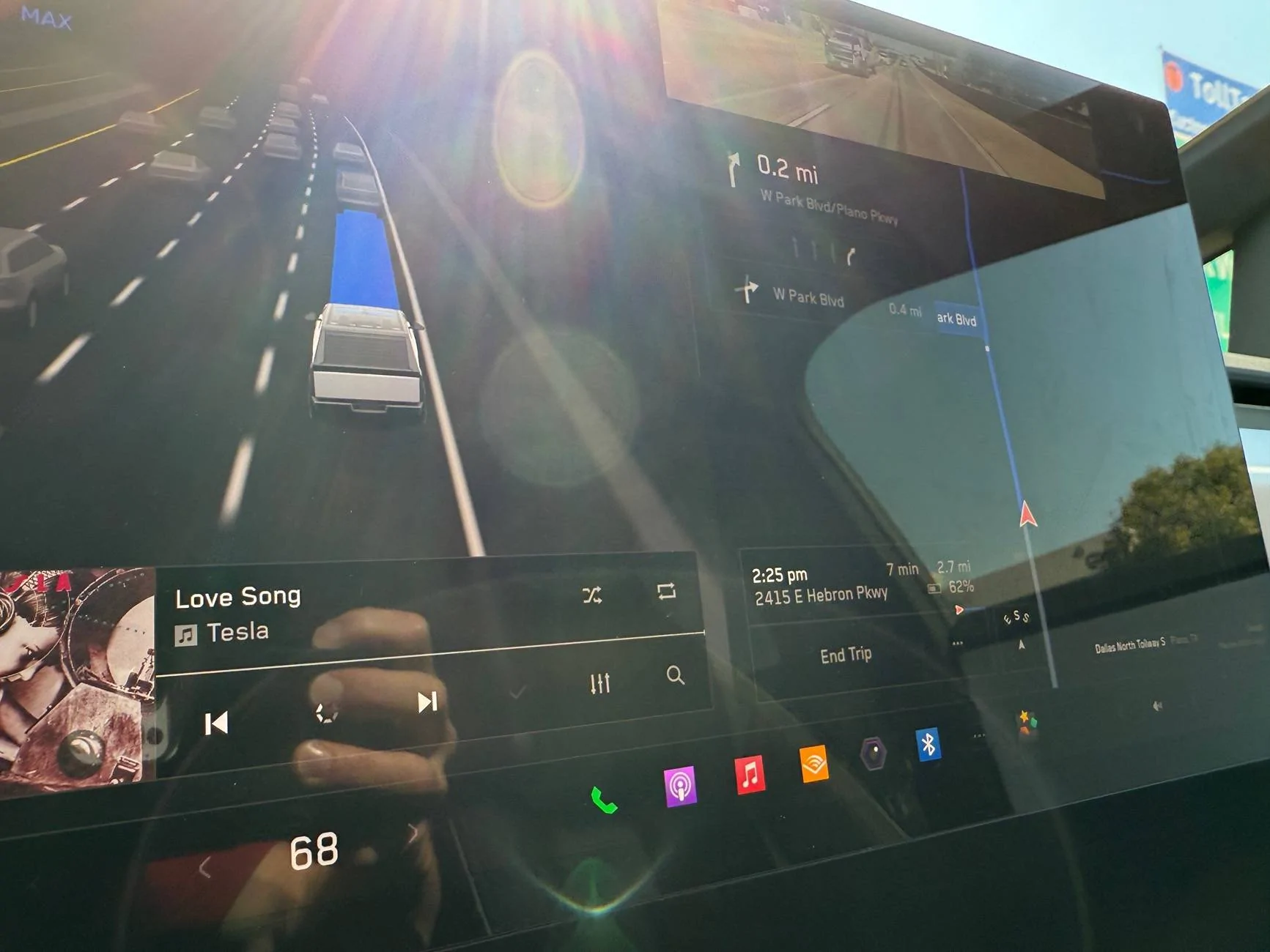 Tesla Roadster 2nd gen Navigation screen disappeared IMG_0102