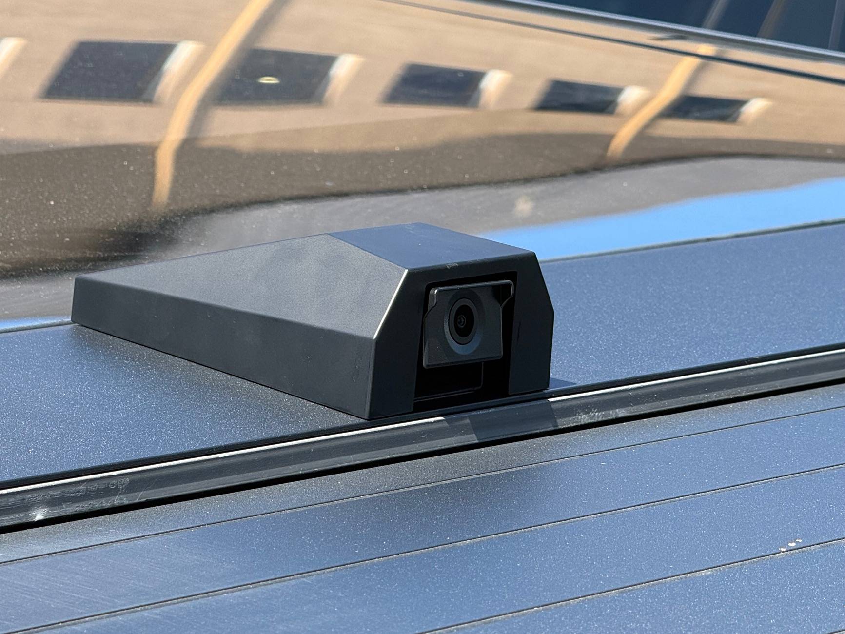 Tesla Cybertruck In-depth review of the Hansshow Cybertruck digital rearview mirror including all settings, firmware update, and FIVE features! IMG_0124