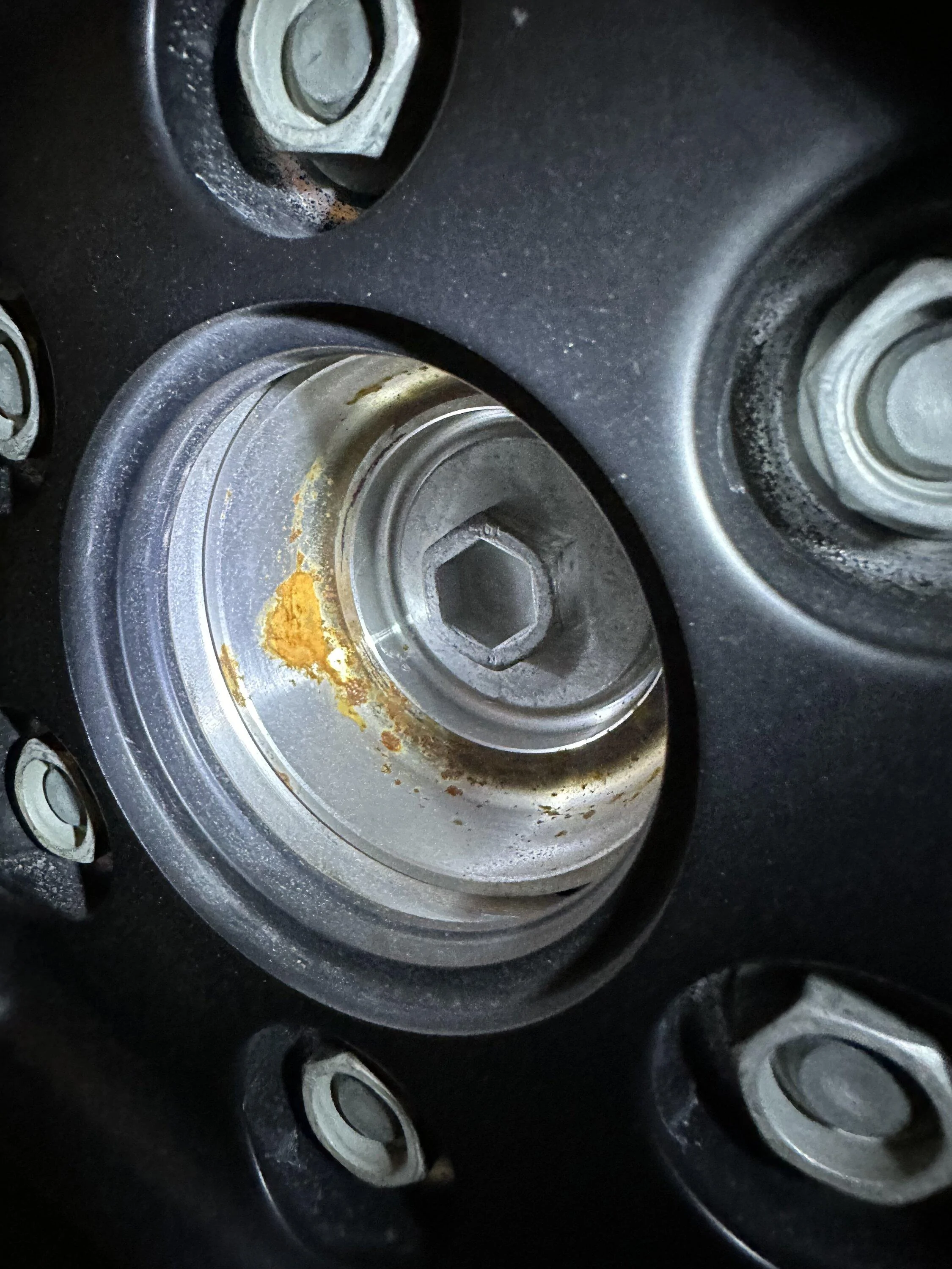 Tesla Roadster 2nd gen Rust spots on the wheel hubs IMG_0196